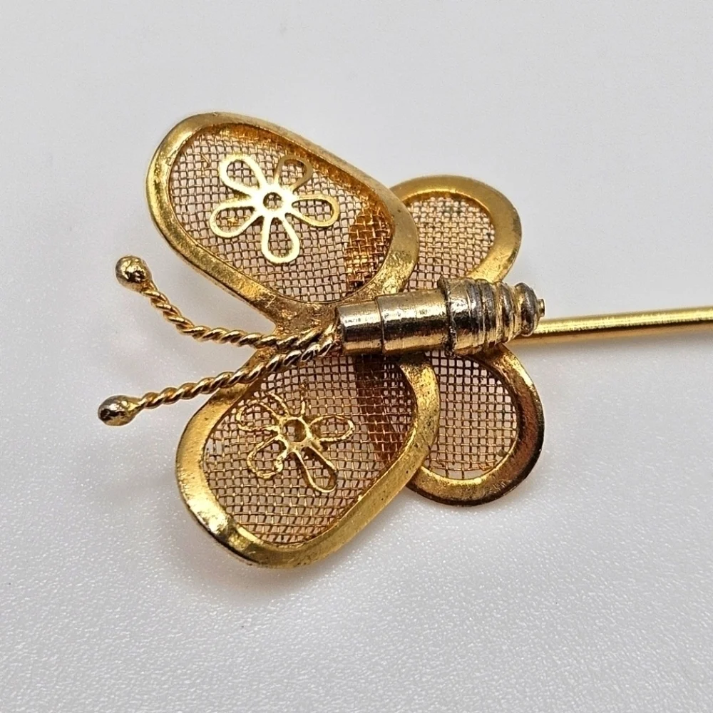 VINTAGE CMA Gold-Tone 3D Butterfly Stick Pin